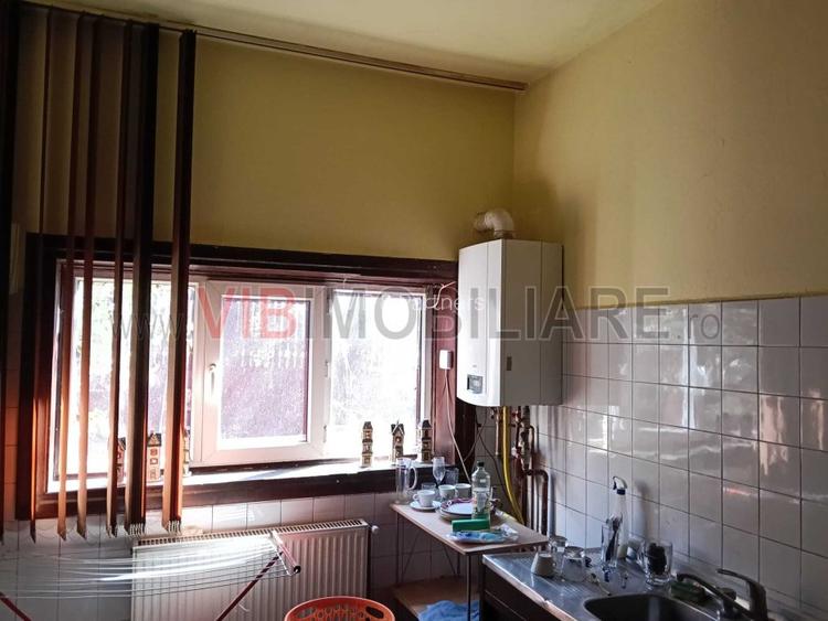 Casă spațioasă de vânzare | Parter + Etaj | Ideală pentru locuință sau activitat - 10