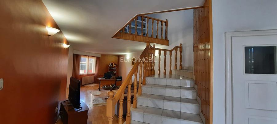 De vanzare casa 5 cam, singur in curte, Cal. Voinicenilor, Zona Horgosa - 13