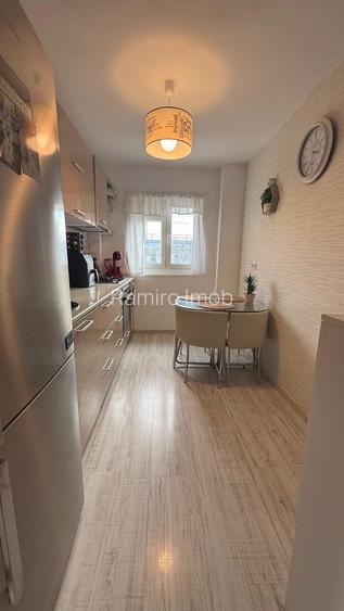 Apartament 2 camere, Etaj 10/10 – Zona 1 Decembrie/Nicolae Grigorescu - 12