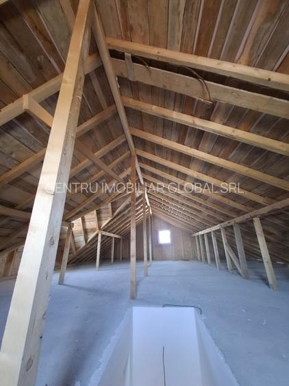 Casa 4 camere - 27