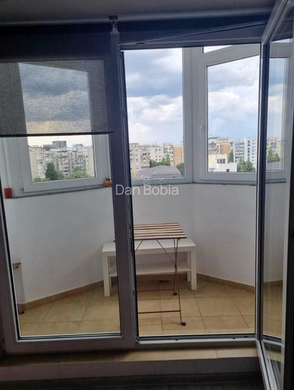 Garsoniera boiler spatioasa 10 min M Timpuri Noi DB1637 - 7