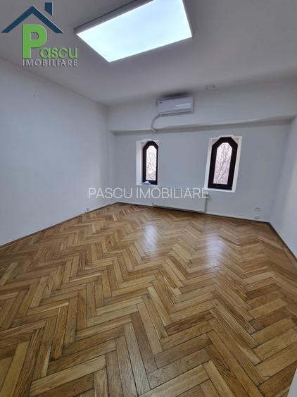 Spatiu comercial 4 camere Calea Victoriei, str. Franklin, 85 mpu - 4