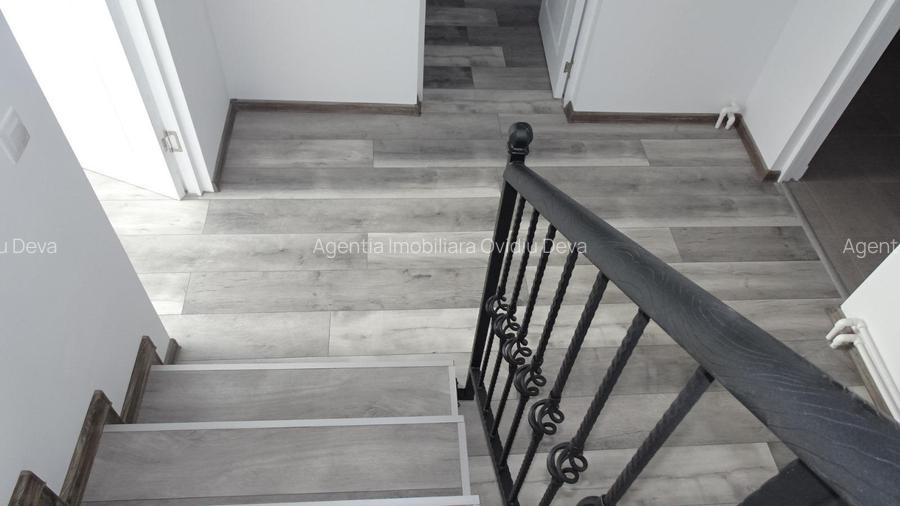 Inchiriez apartament in Vila in Deva, zona ultracentrala, curte comuna - 6