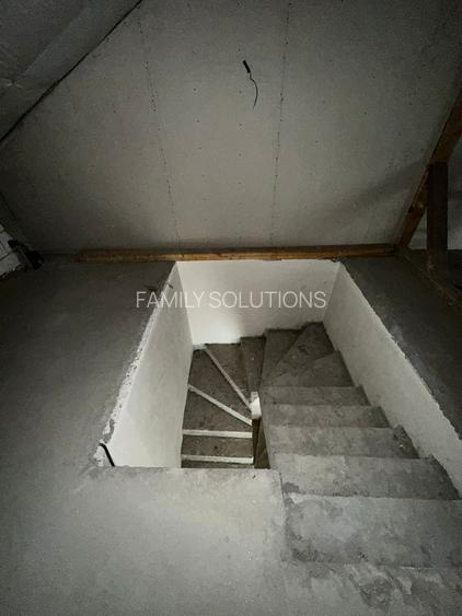 Casa premium P+1+M. 5 cam. Util 243mp. Teren 275mp - 12