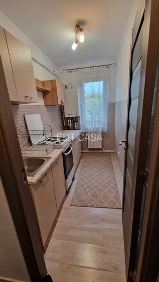 Apartament cu 2 camere decomandate, etajul 2/10, zona Alexandru cel Bun - 6