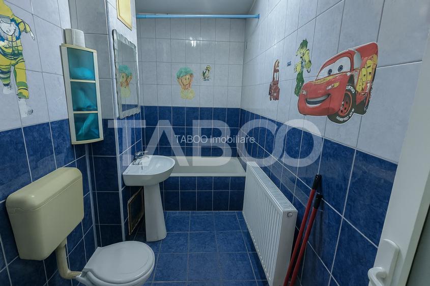 Apartament 2 camere decomandat 54mpu pivnita balcon Vasile Aaron Sibiu - 3