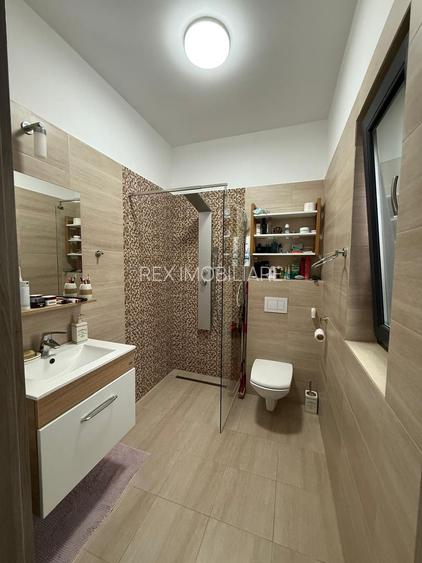 Duplex  5 dormitoare - utilat complet - zona centrala - Dumbravita - 13