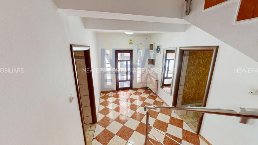 Vila cu 7 camere de inchiriat+ gradina + piscina  Bulevardul Ghencea - 17