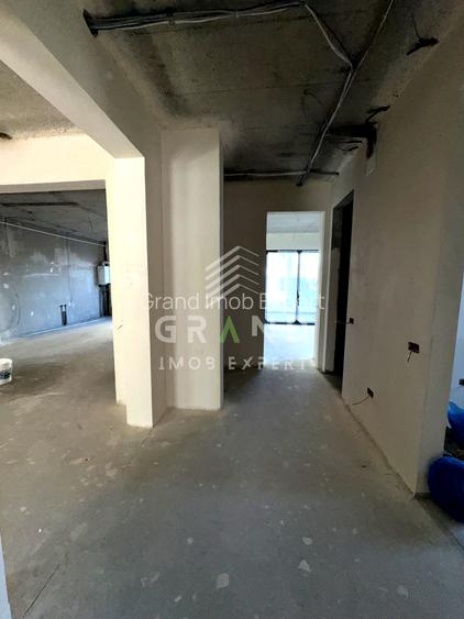 SPAȚIU COMERCIAL 120mp | 4 ÎNCĂPERI | 3 BAI | TERASĂ 20mp | PARCARE | VIVO MALL - 4