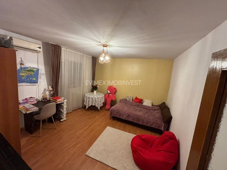 Dristor , Bulevard Camil Ressu, strada Ramnicu Sarat-garsoniera 37 mp - 2