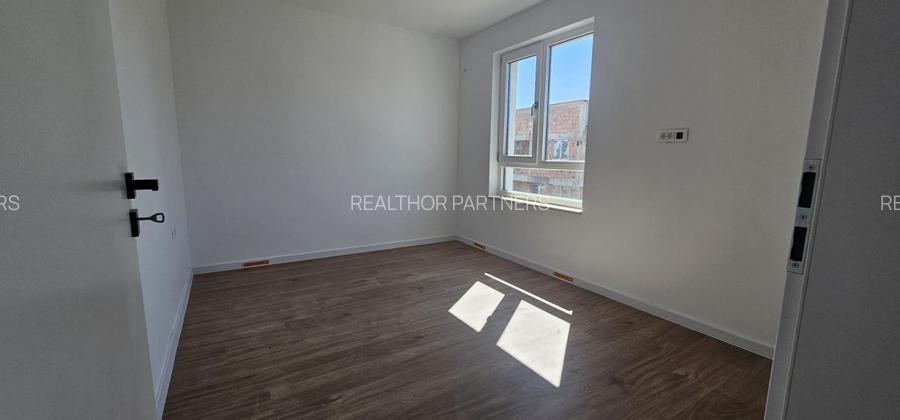 Casa 4 camere, P+1, 99mp | gaz, curent, apa si canal | Acces rapid DR9 - 7