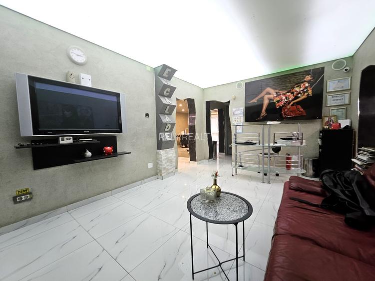 Inchiriere spatiu comercial zona Vitan Mall, stradal - 3