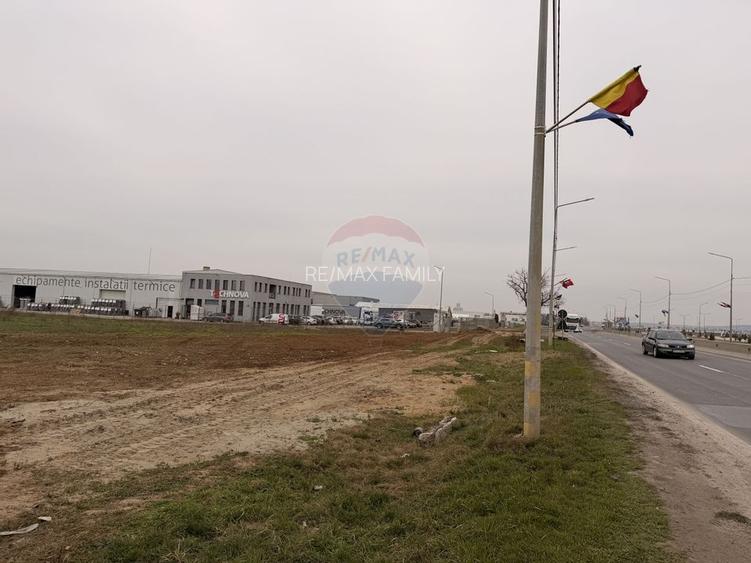 Teren 7,868mp, Aeroportul Oradea / DN E71/viitorul sens giratoriu - 7