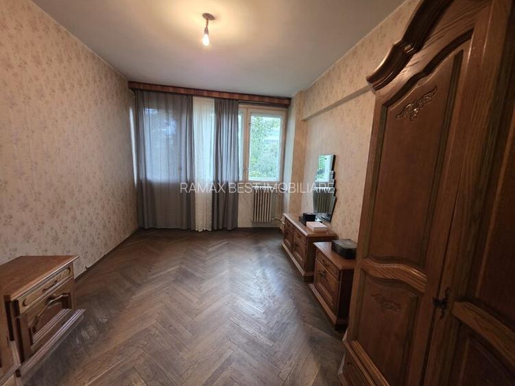 Piata Muncii, 5 minute metrou, chiar pe Basarabia, stradal, vedere spate - 4