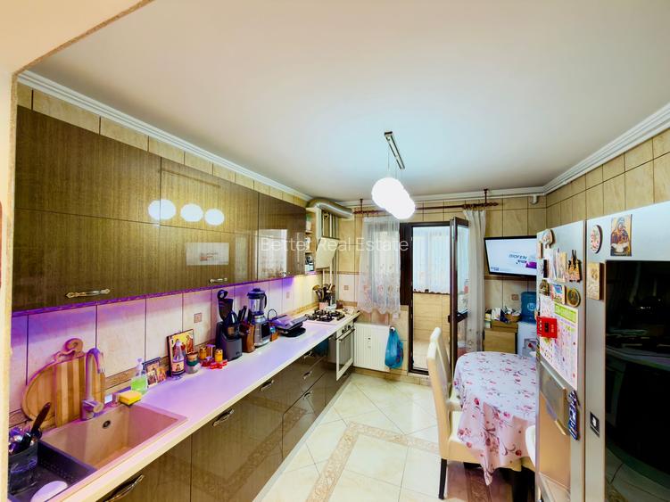 Apartament 4 Camere de Vânzare – 80 mp, Semidecomandat, Apărătorii Patriei - 8