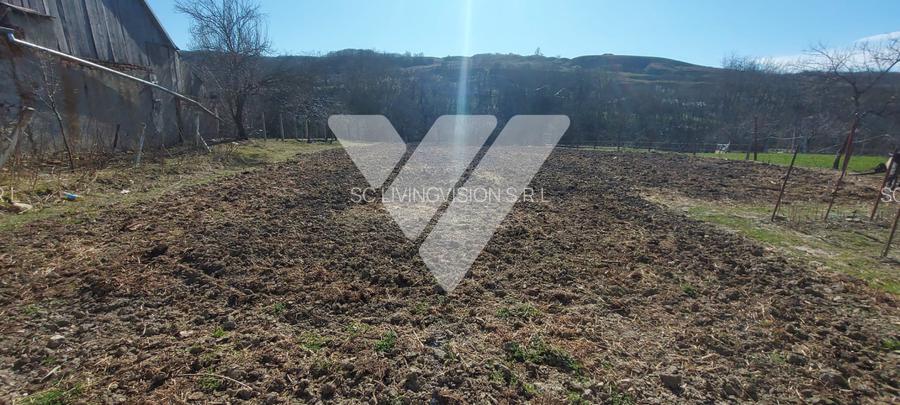 Casa individuala din 2 corpuri 6 camere 2 bai teren 2109 mp Rusi Sibiu - 12