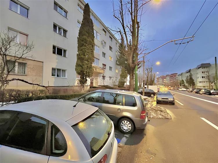 2 Camere Decomandate in Racadau la Etaj Intermediar - 11