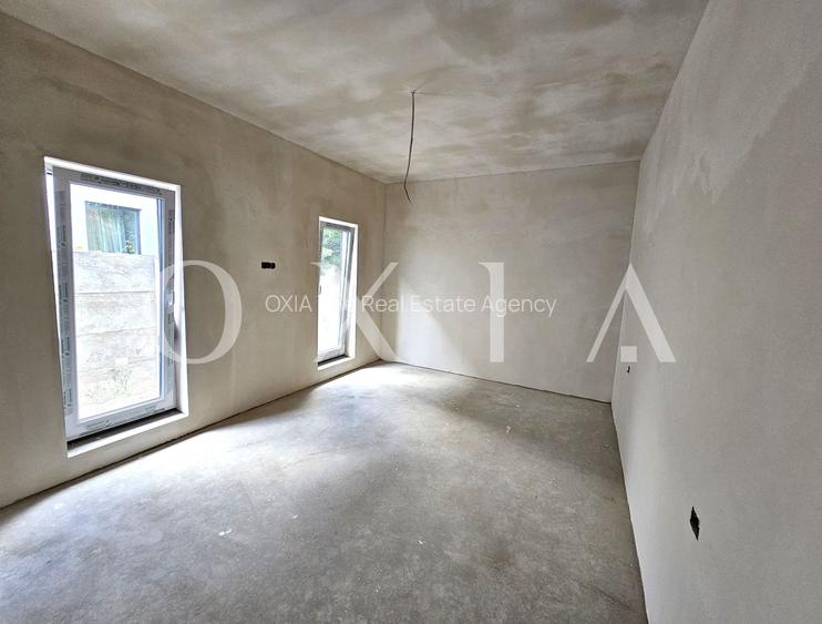 AX1085 Giroc, 1/2 Duplex Parter Cu Perete Dublu Despartitor - 7