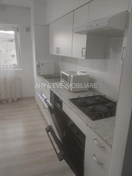 For Rent: Premium 4-Room Apartment | Unirii Square | Panoramic ViewWe - 15