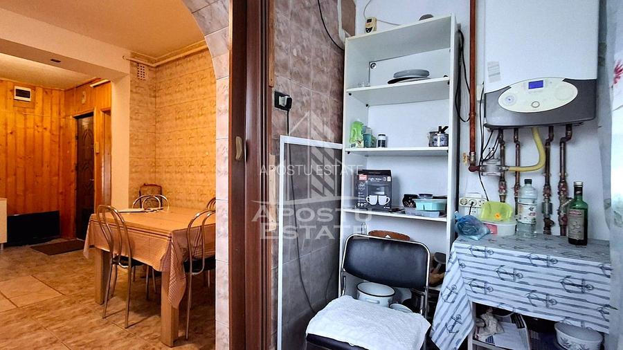Apartament cu 2 camere decomandat  Alfa - 12