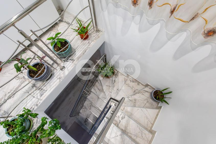 Casă / Vilă cu 6 camere de vânzare - 16