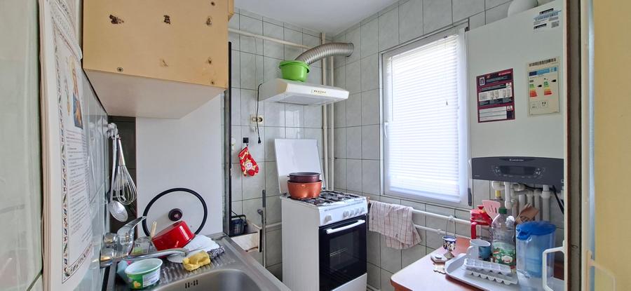 Apartament 3 camere, etaj 2, Micro 40