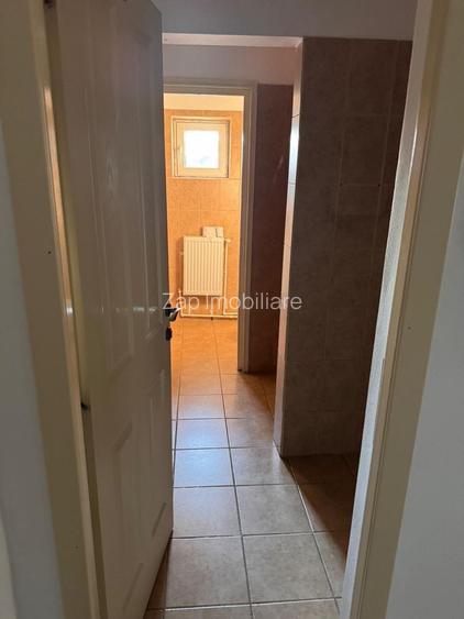 Cladire birouri / spatiu comercial - 584 mp  - Comision ZERO - 12