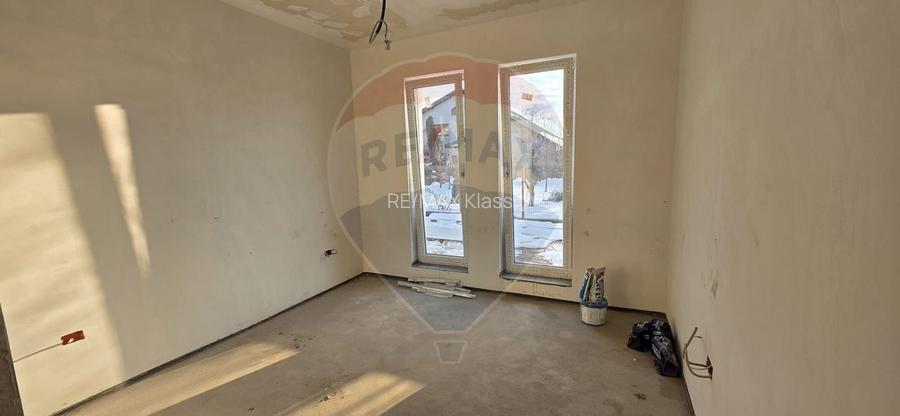Casa noua de vanzare 4 camere in Crevedia zona Primariei - 8