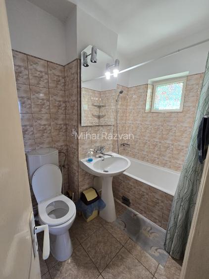 Apartament 3 camere, decomandat, etaj 3/4, mobilat, centrala gaz, termen lung - 7