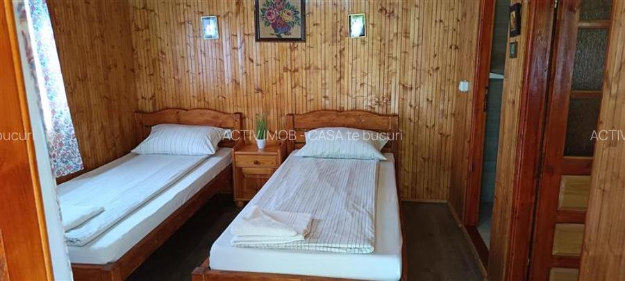 COMPLEX 5 CABANE DIN LEMN CU ACCES LA DUNARE + teren  in Podul Gornei, jud. CS - 4