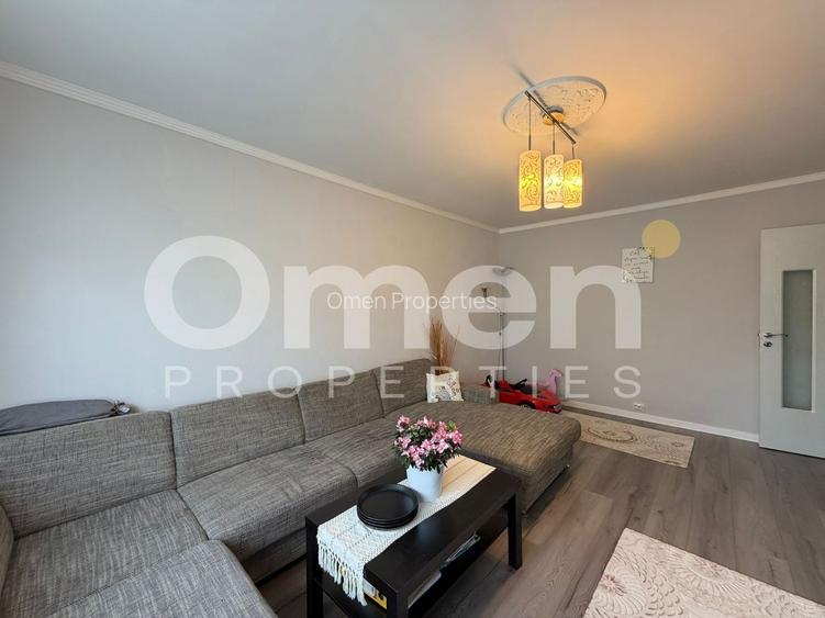 Apartament cu 3 camere decomandat, etaj intermediar,  zona Lidl Hotvon - 3