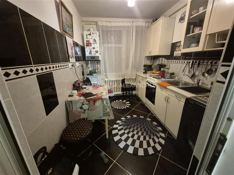 Apartament 2 camere decomnadat de vanzare zona Alexandru cel Bun- Iasi - 7