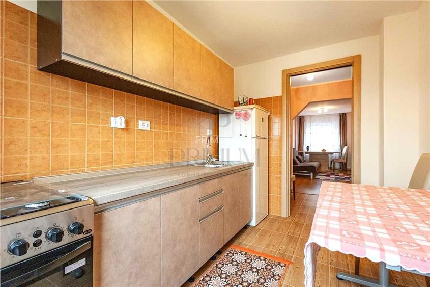 LIPOVEI - ETAJ 2 - DECOMNADAT - 3 CAMERE - 2 BALCOANE - CENTRALA PROPRIE - 4