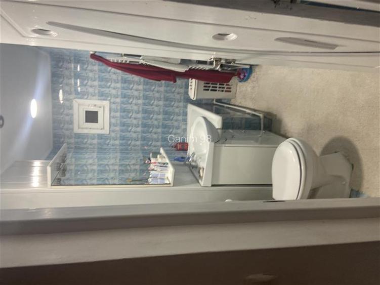 Apartament 2 camere , zona centrala Sala Polivalenta , et 3 8 , decomandat  , 60 - 12