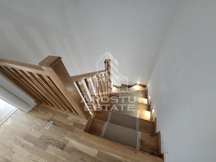 Jumatate de duplex, modern, cu 4 camere si 2 bai, Sag, vatra satului - 9