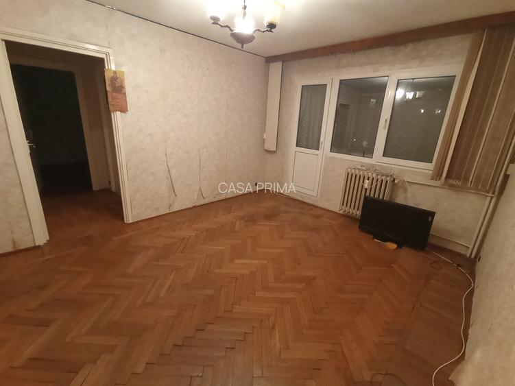 Apartament 3 camere Cantemir, etaj 2! Ideal pentru renovare! - 2