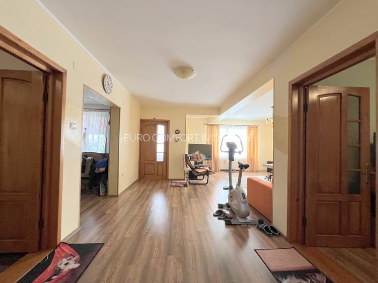 Vanzare 🏡 Vilă Deosebită P+M – Central Vânători (Galați) | Teren 1000 mp - 6