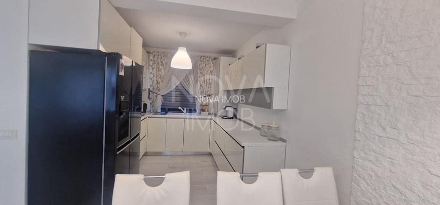 Casa de vanzare 4 camere, mobilata utilata modern,  2 locuri parcare, Selimbar - 7