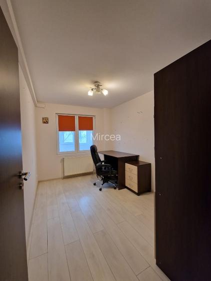 Apartament 4 camere în Colentina mobilat si utilat modern - 10