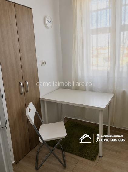3 camere între metrou Unirii și Tineretului, Parcul Carol, vedere Casa Poporului - 6