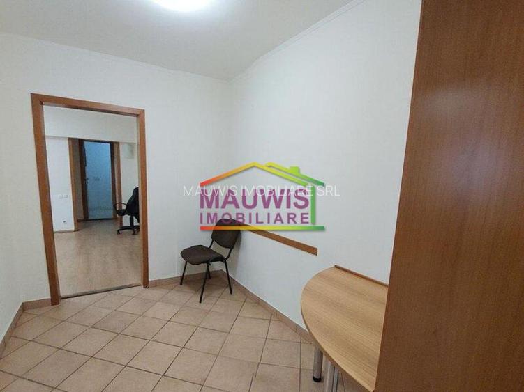 Mosilor /   5 min Metrou / et 1 / bl 1980 / - 5