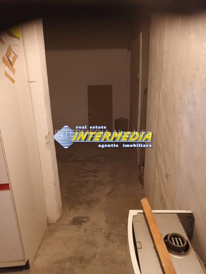 Vanzare BOXA 20 mp Cetate Arnsberg  ideal pentru locuit birou spatiu sau cabinet - 10