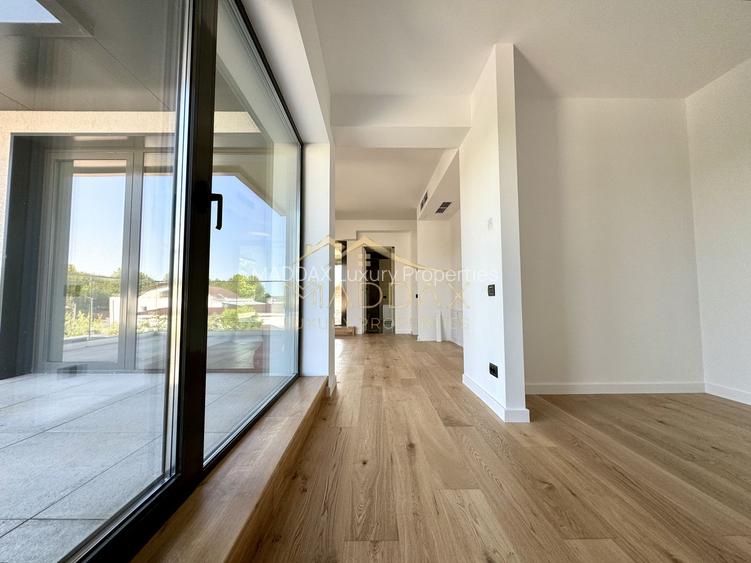 Vila cu 5 camere  *366mp* / Curte privată *315mp* / Pipera - Lake View - 36