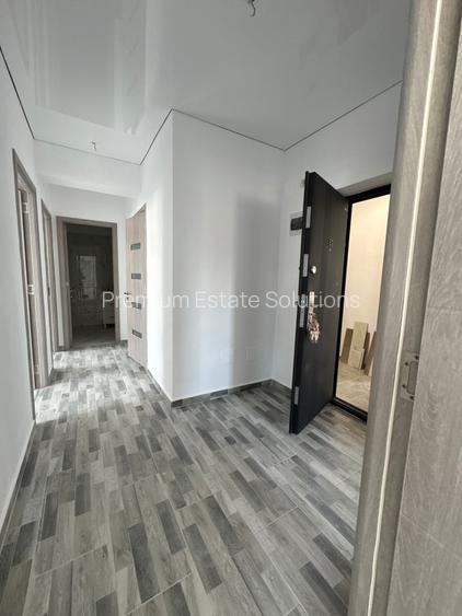 VANZARE APARTAMENT 3 CAMERE DECOMANDAT-2 BAI-BALCON-70 MP UTILI STR TINERETULUI - 2