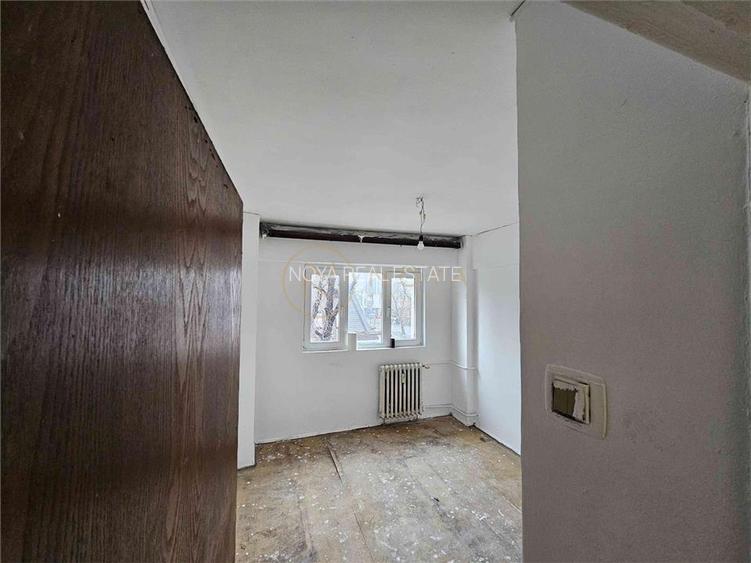 APARTAMENT de 4 CAMERE Dorobanti Romana 1982 - 9