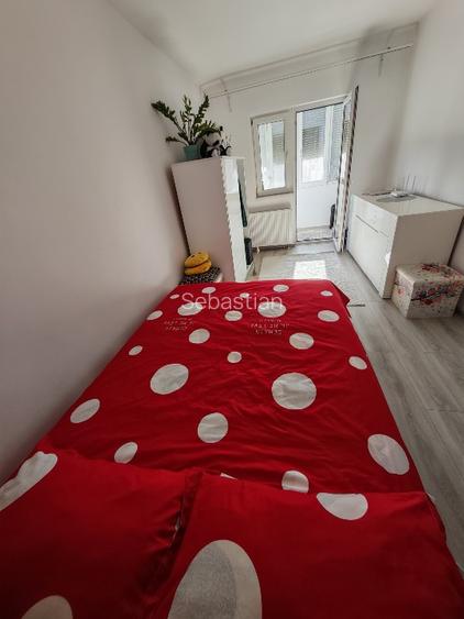 Apartament 3 Camere Decomandat Complex Studentesc Parvan - 3