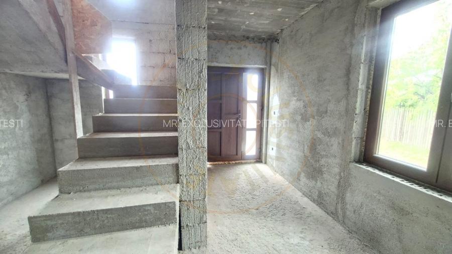 Casa Suseni-Cersani constructie solida, teren 578 mp, zona superba - 9