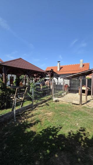 Casă de vânzare la intrare în Păulești – zona Melody - 9