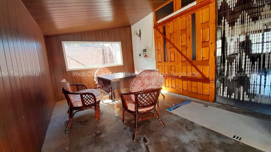 Vanzare proprietate - casa si teren  Voinesti Dambovita - 12