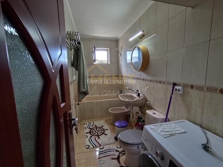 Baicoi Liliesti apartament 2 camere complet renovat, utilat si mobilat ! - 2